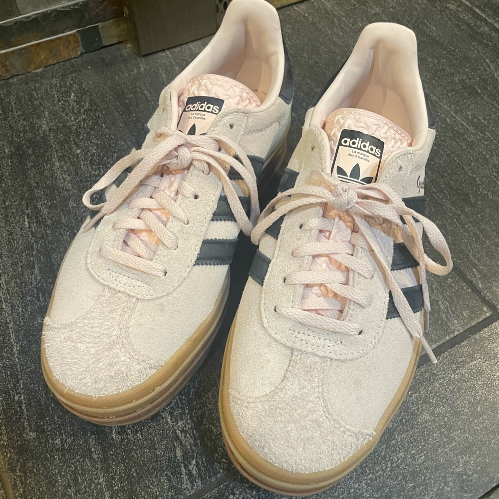 Adidas Gazelle Bold (Women’s Size 8).